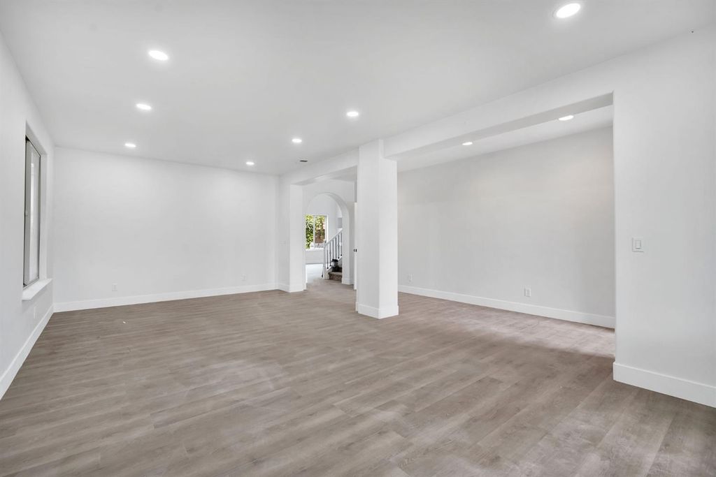 Image 5 of property listing at 1823 Houston Avenue, Clovis, CA 93619