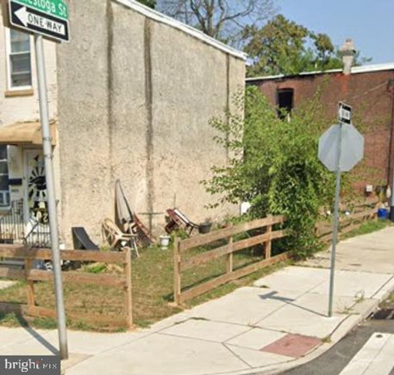 5423 W THOMPSON ST, Philadelphia, PA 19131