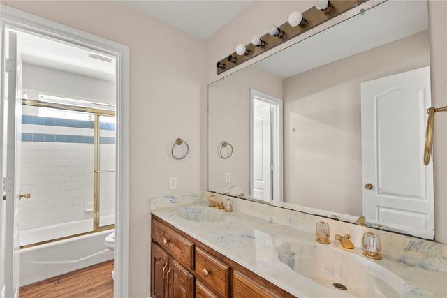 18288 Acre Lane, Kemp, TX 75143