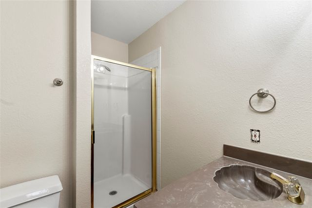 18288 Acre Lane, Kemp, TX 75143