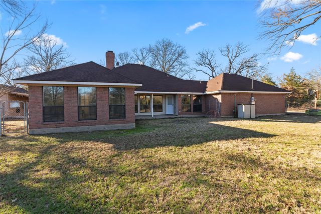 18288 Acre Lane, Kemp, TX 75143