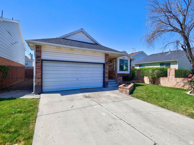 3073 W LINTON DR, West Jordan, UT 84088