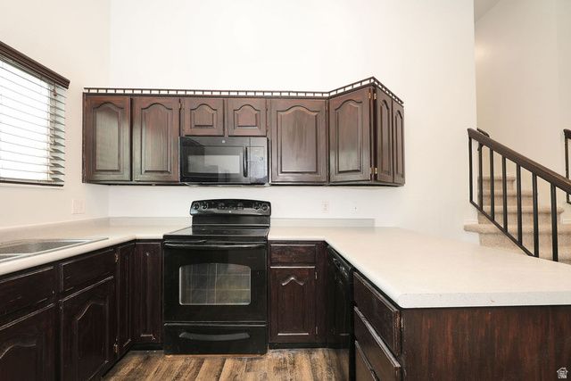 3073 W LINTON DR, West Jordan, UT 84088