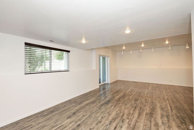 3073 W LINTON DR, West Jordan, UT 84088