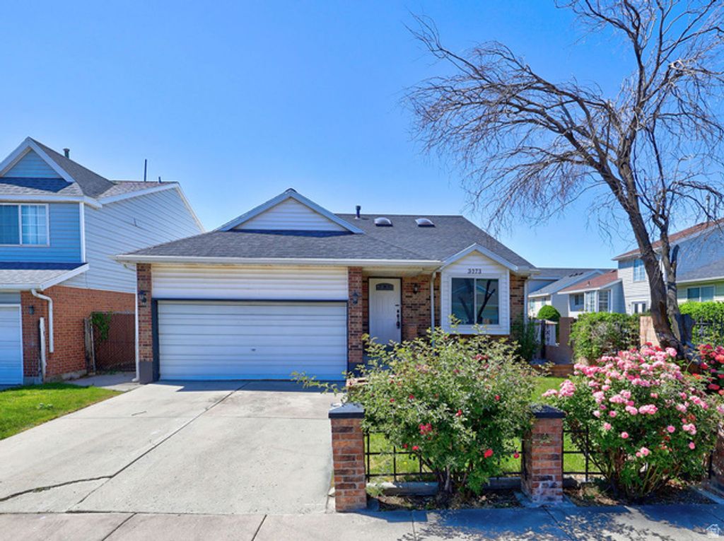 3073 W LINTON DR, West Jordan, UT 84088