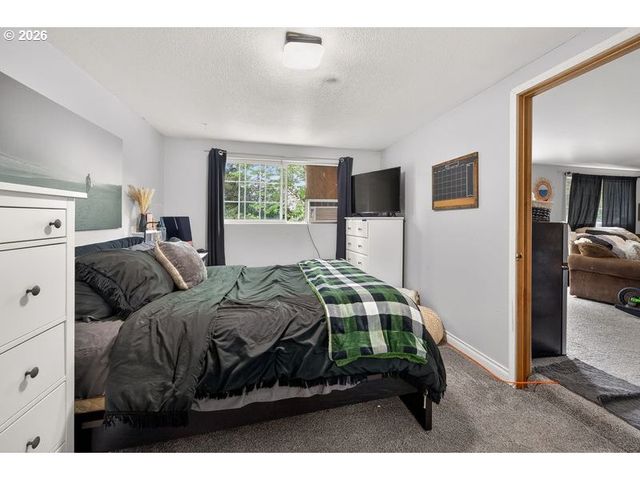 5215 Sw 184TH Ave, Beaverton, OR 97078