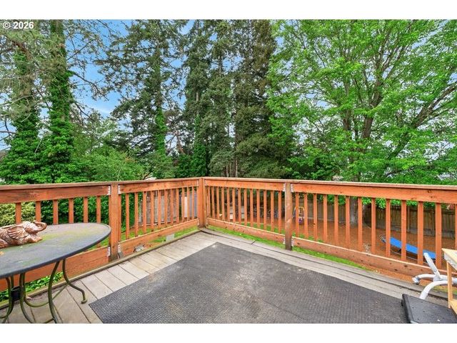 5215 Sw 184TH Ave, Beaverton, OR 97078