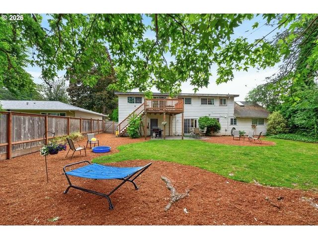 5215 Sw 184TH Ave, Beaverton, OR 97078