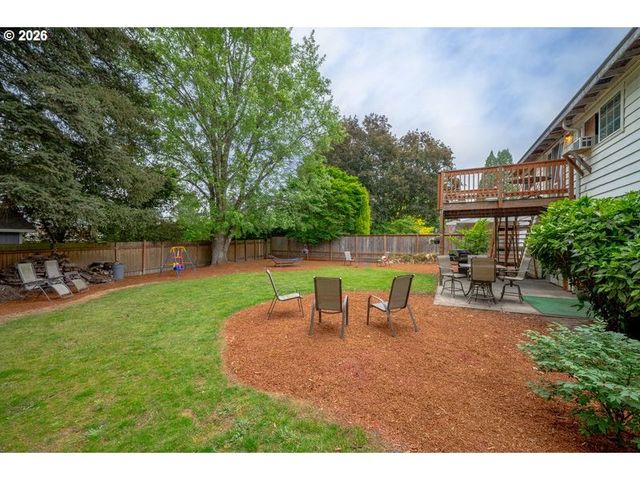 5215 Sw 184TH Ave, Beaverton, OR 97078