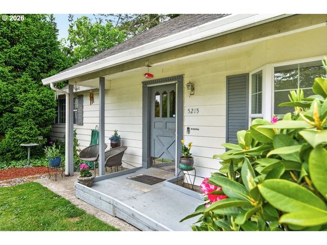 5215 Sw 184TH Ave, Beaverton, OR 97078