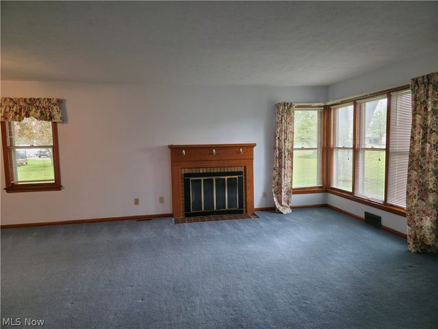 1478 Lockwood Road, Barberton, OH 44203