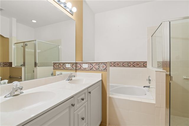 391 W Tangerine Square SW, Vero Beach, FL 32968