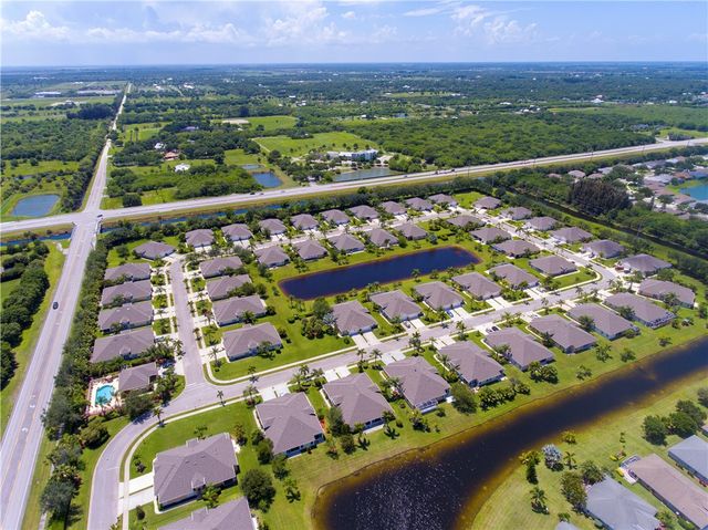 391 W Tangerine Square SW, Vero Beach, FL 32968