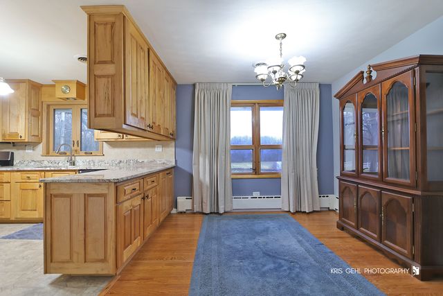 40798 N Forest View Road, Wadsworth, IL 60083