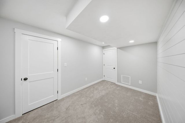 1093 Washington St 1093, Holliston, MA 01746