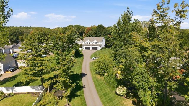 1093 Washington St 1093, Holliston, MA 01746
