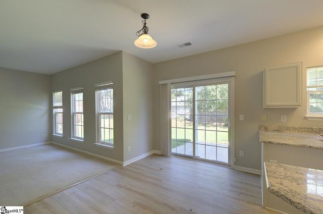 210 Highgate Circle, Greer, SC 29650
