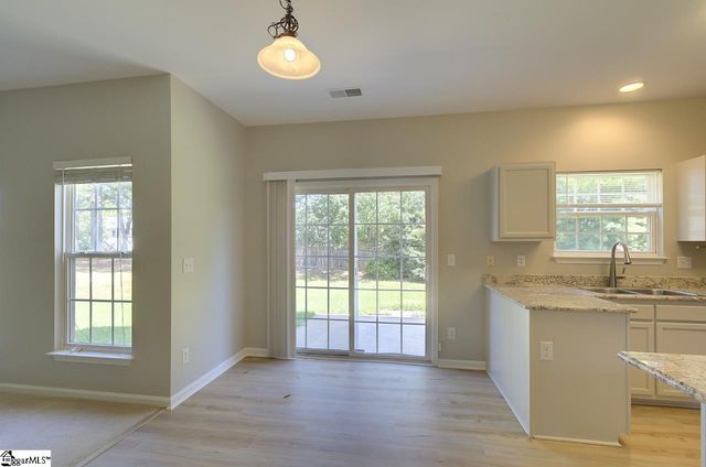 210 Highgate Circle, Greer, SC 29650