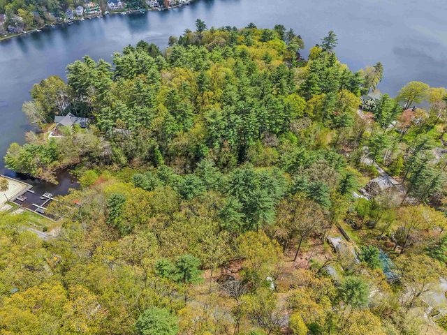 10 First Street, Windham, NH 03087