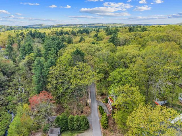 10 First Street, Windham, NH 03087