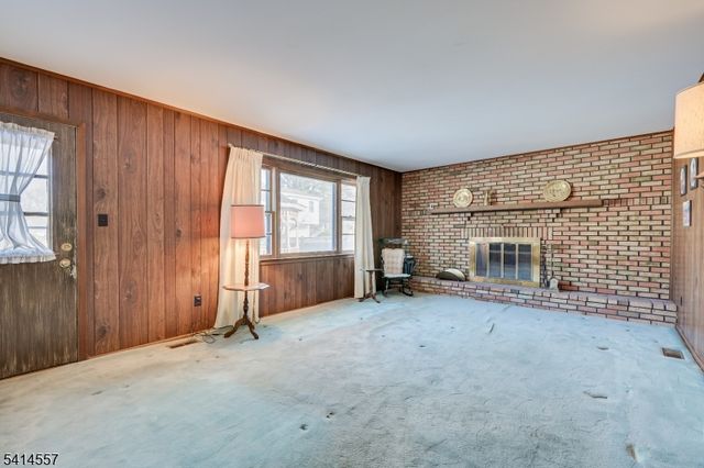 34 Stratford Cir, Edison Twp., NJ 08820