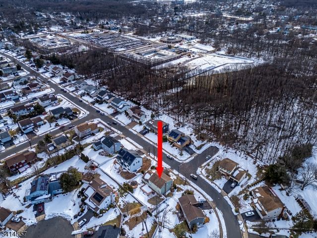 34 Stratford Cir, Edison Twp., NJ 08820