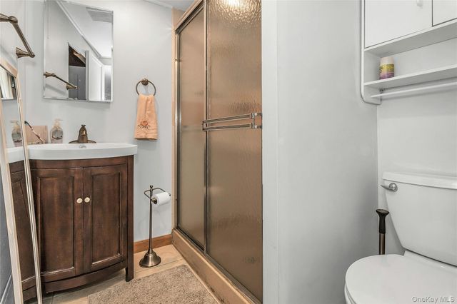 622 Wellelein Road, Uniondale, NY 11533