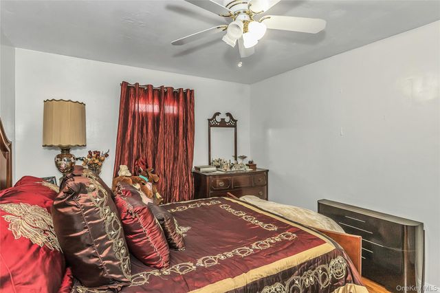 622 Wellelein Road, Uniondale, NY 11533