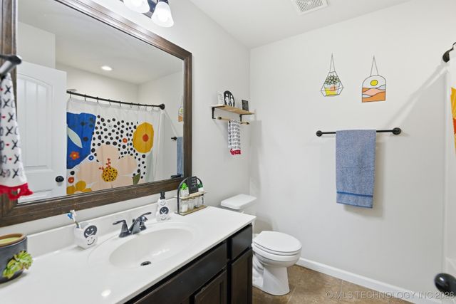 20601 E 32nd Street S, Broken Arrow, OK 74014