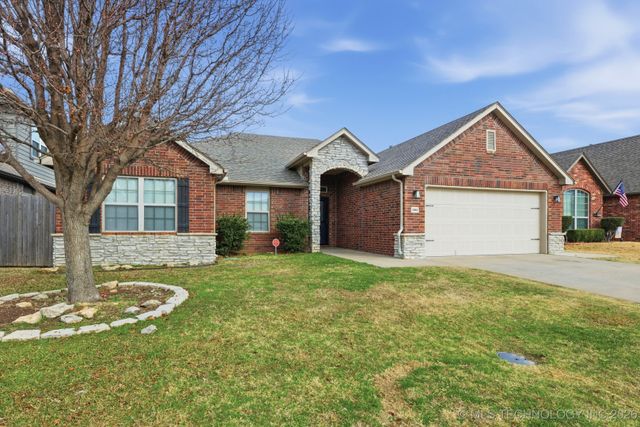 20601 E 32nd Street S, Broken Arrow, OK 74014