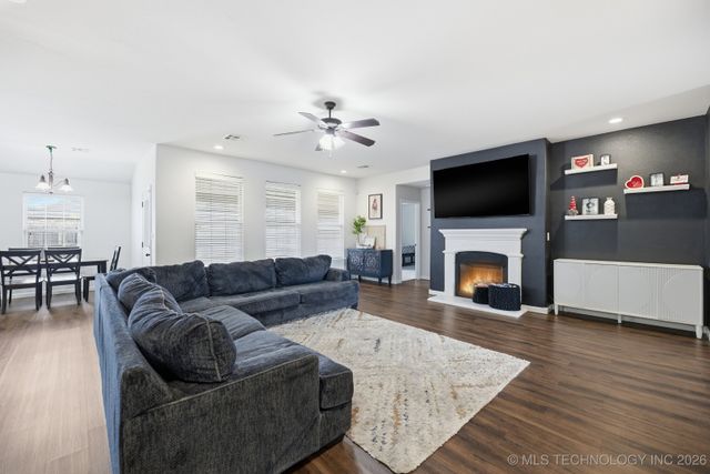 20601 E 32nd Street S, Broken Arrow, OK 74014