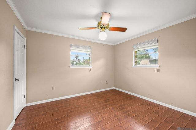 208 Hood St, Donaldsonville, LA 70346