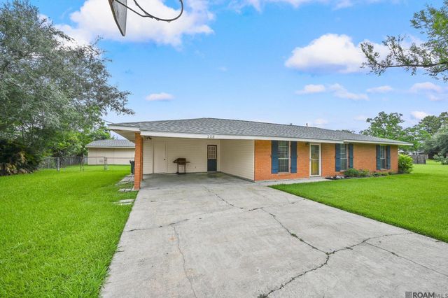 208 Hood St, Donaldsonville, LA 70346