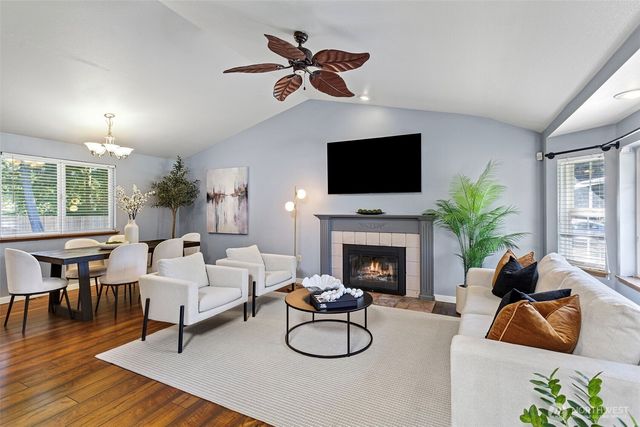 23419 53rd Avenue Ct E, Spanaway, WA 98387