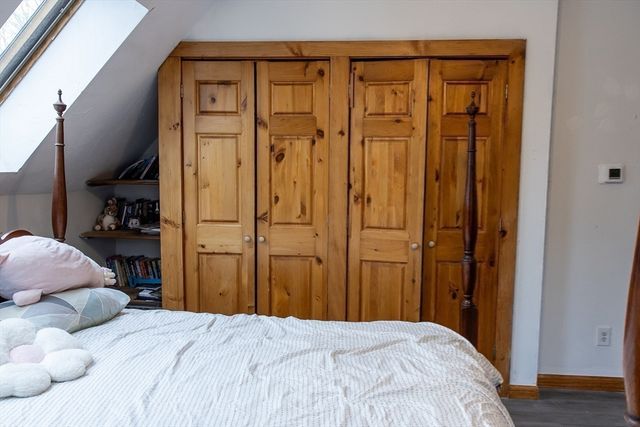 20 Paige Hill Rd, Brimfield, MA 01010