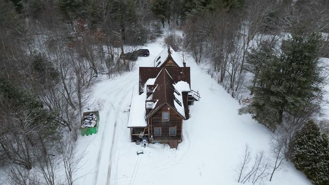 20 Paige Hill Rd, Brimfield, MA 01010
