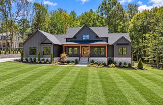 890 Steele Rd, Charlotte, TN 37036