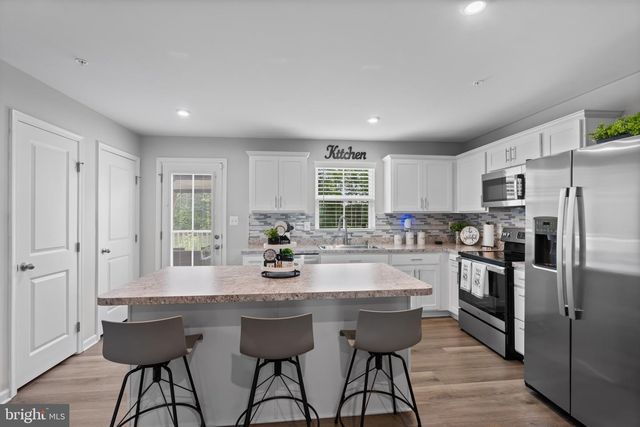 112 GOLDSPIRE DR, Elkton, MD 21921