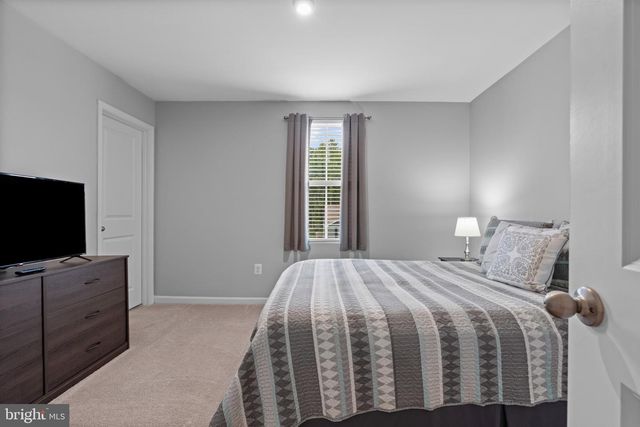 112 GOLDSPIRE DR, Elkton, MD 21921