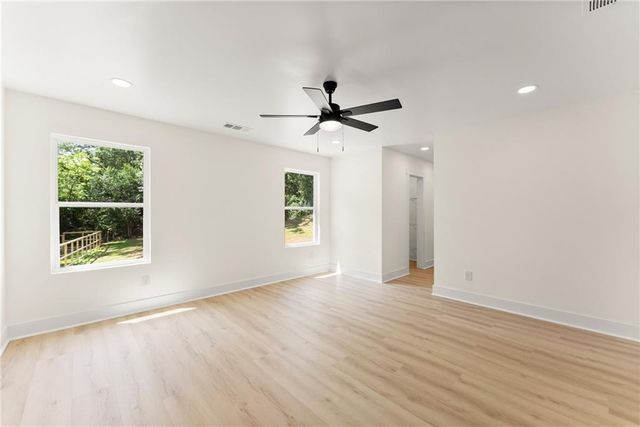 172 Llewellyn st, Clarkesville, GA 30523