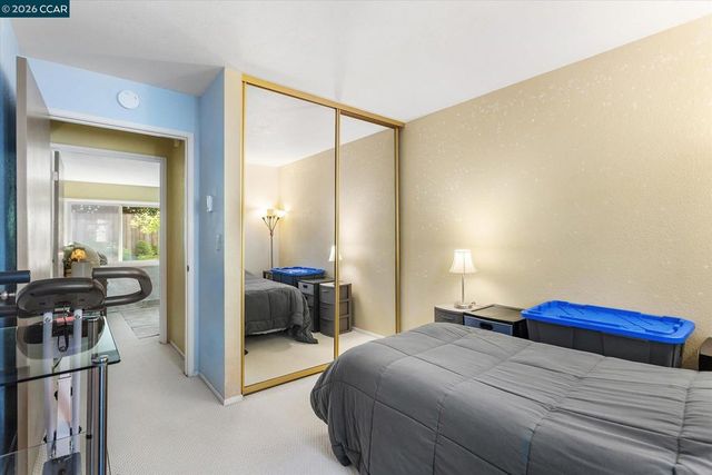 894 Lewelling Blvd 17, San Leandro, CA 94579