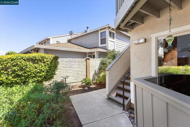 894 Lewelling Blvd 17, San Leandro, CA 94579