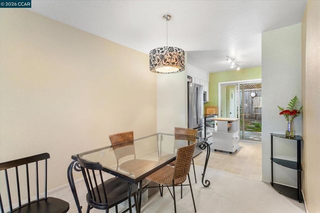 894 Lewelling Blvd 17, San Leandro, CA 94579