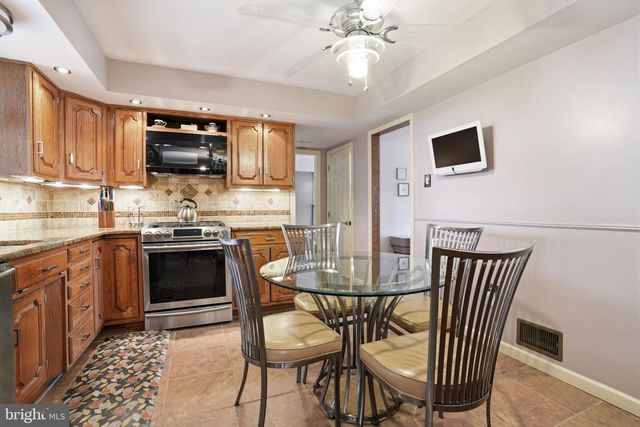 194 GIBSON AVE, Warminster, PA 18974