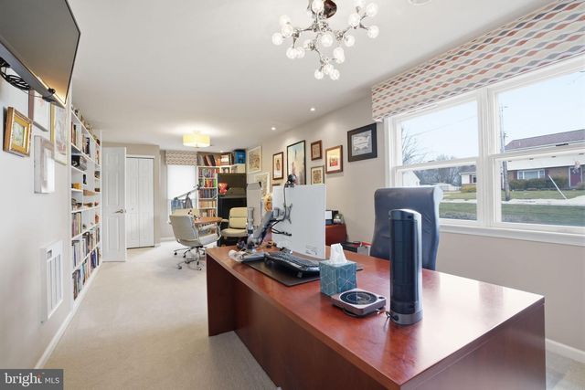 194 GIBSON AVE, Warminster, PA 18974