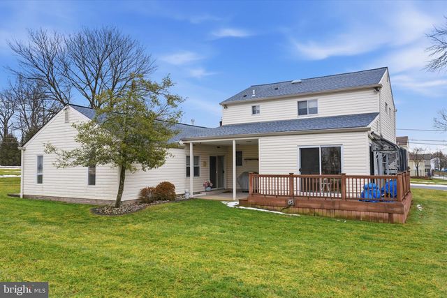 194 GIBSON AVE, Warminster, PA 18974