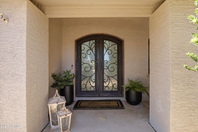 9002 N 81ST Street, Scottsdale, AZ 85258