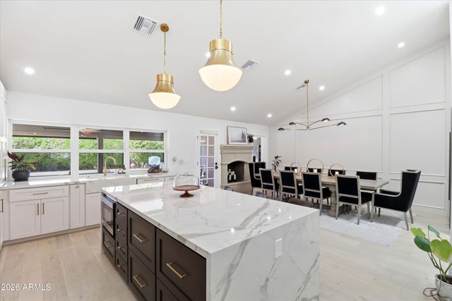 9002 N 81ST Street, Scottsdale, AZ 85258