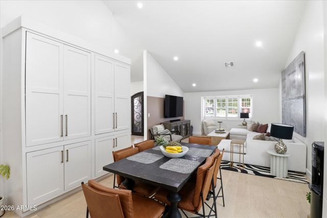 9002 N 81ST Street, Scottsdale, AZ 85258