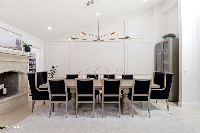 9002 N 81ST Street, Scottsdale, AZ 85258